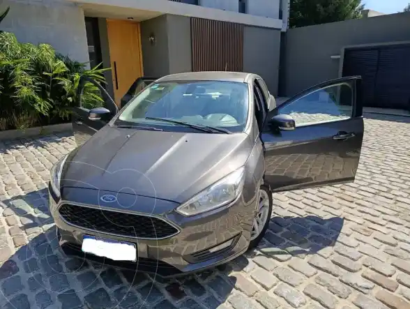 Ford Focus Sedán 2.0L Se Aut  2018 - foto 1