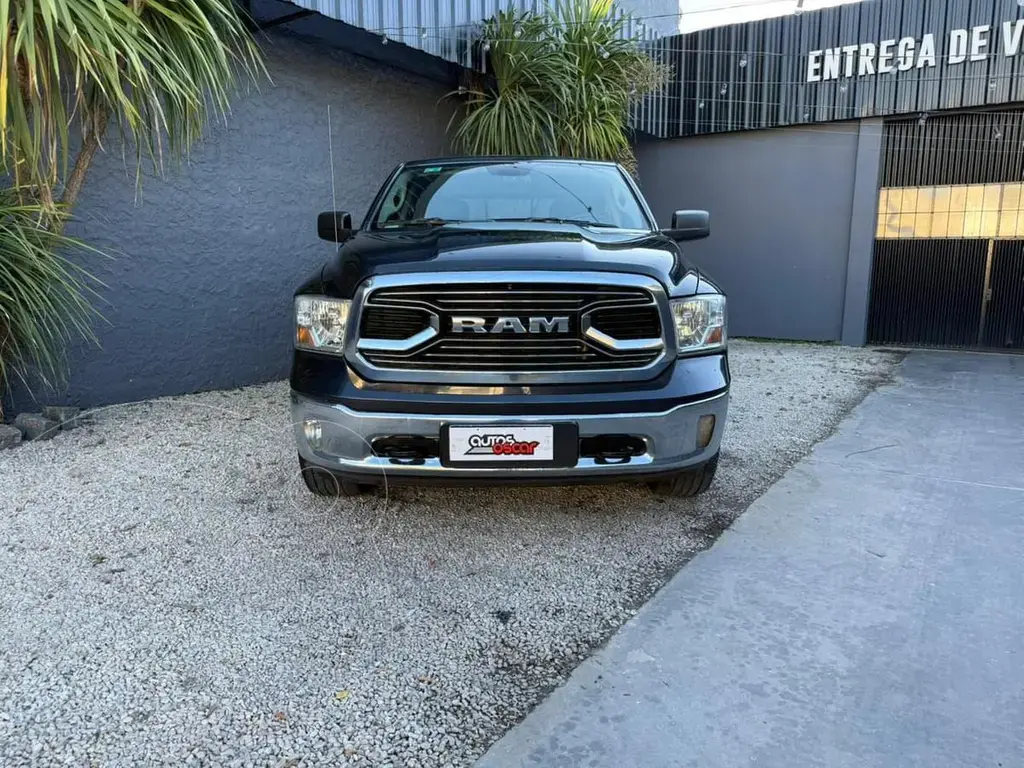 Dodge Ram Ram 1500 5.7 D/Cab 4X4 Laramie 2020 - foto 2