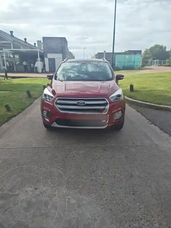 Ford Kuga 2.0L Titanium 4X4  2018 - foto 1