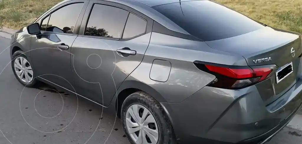 Nissan Versa Sense  2021 - foto 2