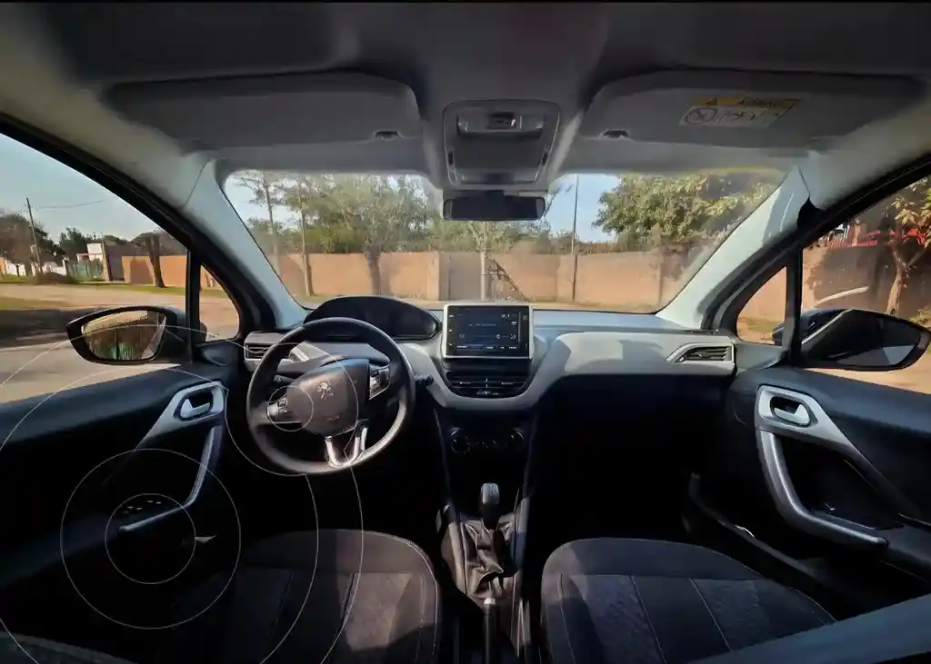 Peugeot 208 Allure 1.6  2019 - foto 3
