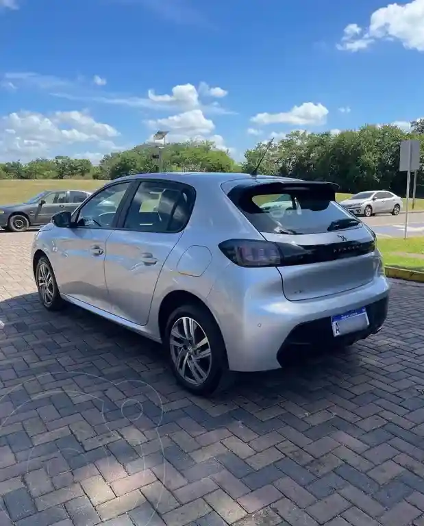 Peugeot 208 Feline 1.6 Aut  2021 - foto 3