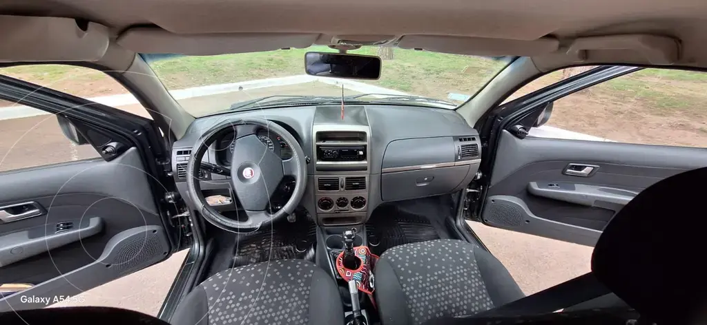 Fiat Palio Weekend 1.4 Attractive Active (1368 Cc) 2011 - foto 3