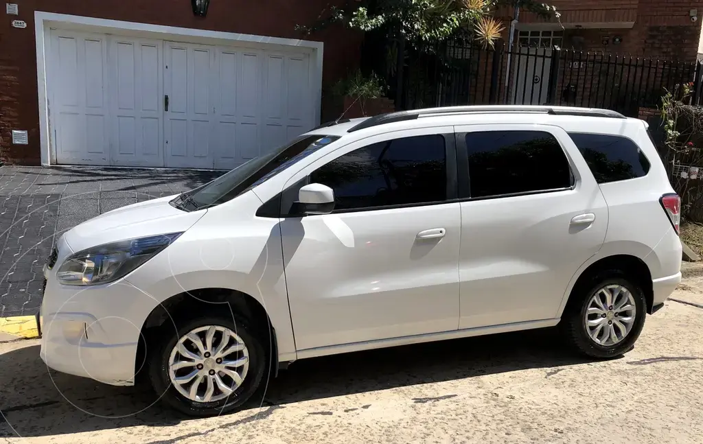 Chevrolet Spin Ltz 1.8 7 Pas (1796 Cc) 2017 - foto 2