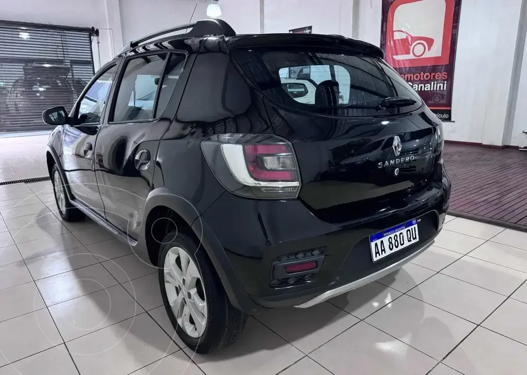 Renault Sandero Stepway 1.6 Dynamique (1598 Cc) 2017 - foto 3