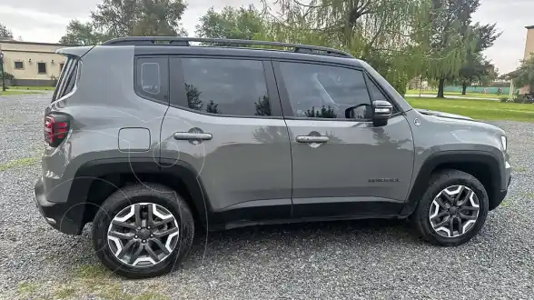 Jeep Renegade Trailhawk 4X4 Aut  2023 - foto 3