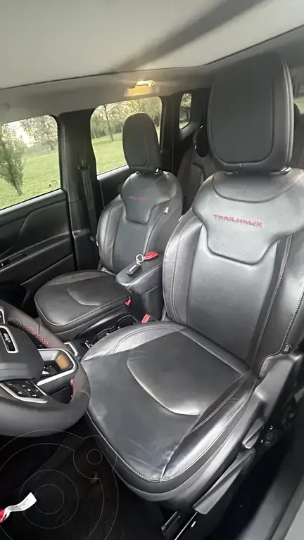Jeep Renegade Trailhawk 4X4 Aut  2023 - foto 4