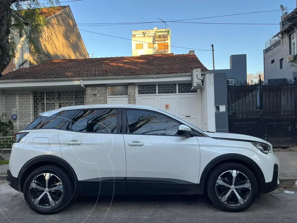 Peugeot 3008 Allure Tiptronic (1598 Cc) 2020 - foto 3