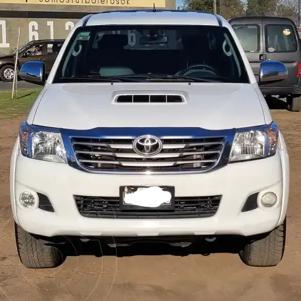 Toyota Hilux 3.0 4X2 Srv Tdi Dc Cuero  2012 - foto 1