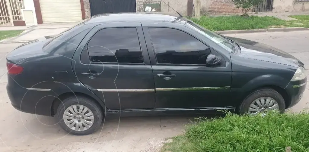Fiat Siena 1.4 Attractive Active (1368 Cc) 2011 - foto 2