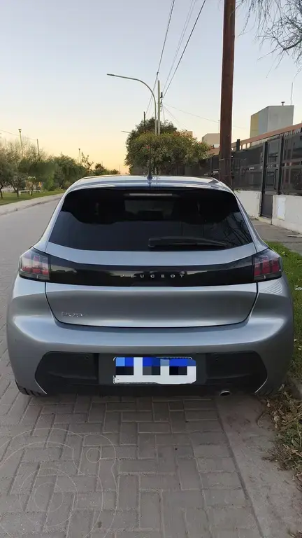 Peugeot 208 Feline 1.6 Tiptronic  2024 - foto 2