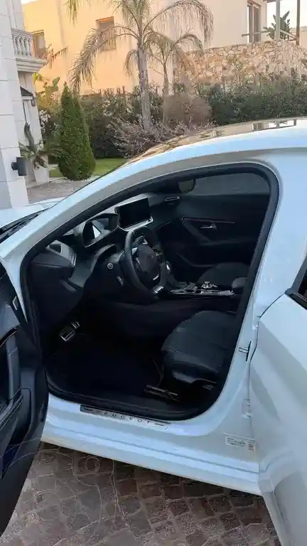 Peugeot 208 Gt  2023 - foto 5
