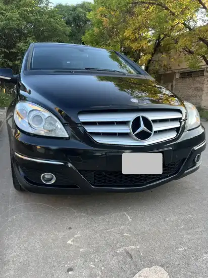 Mercedes-Benz Clase B 180  2012 - foto 1