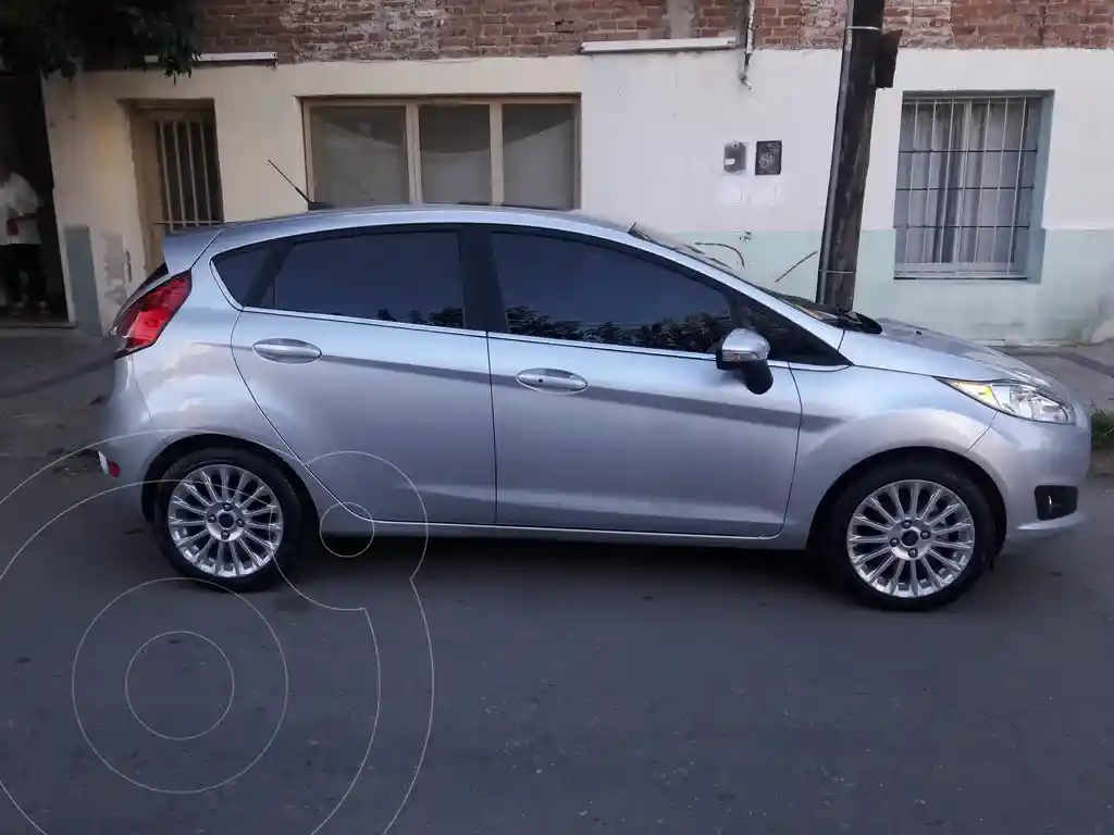 Ford Fiesta Kinetic Titanium Powershift  2016 - foto 5