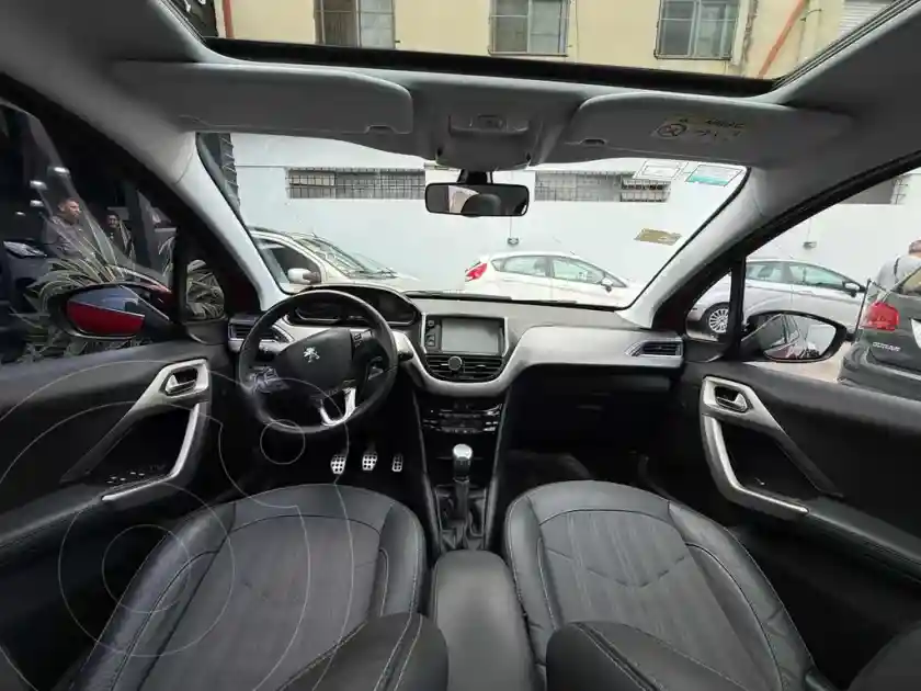 Peugeot 208 Feline 1.6 Pack Cuir  2016 - foto 3