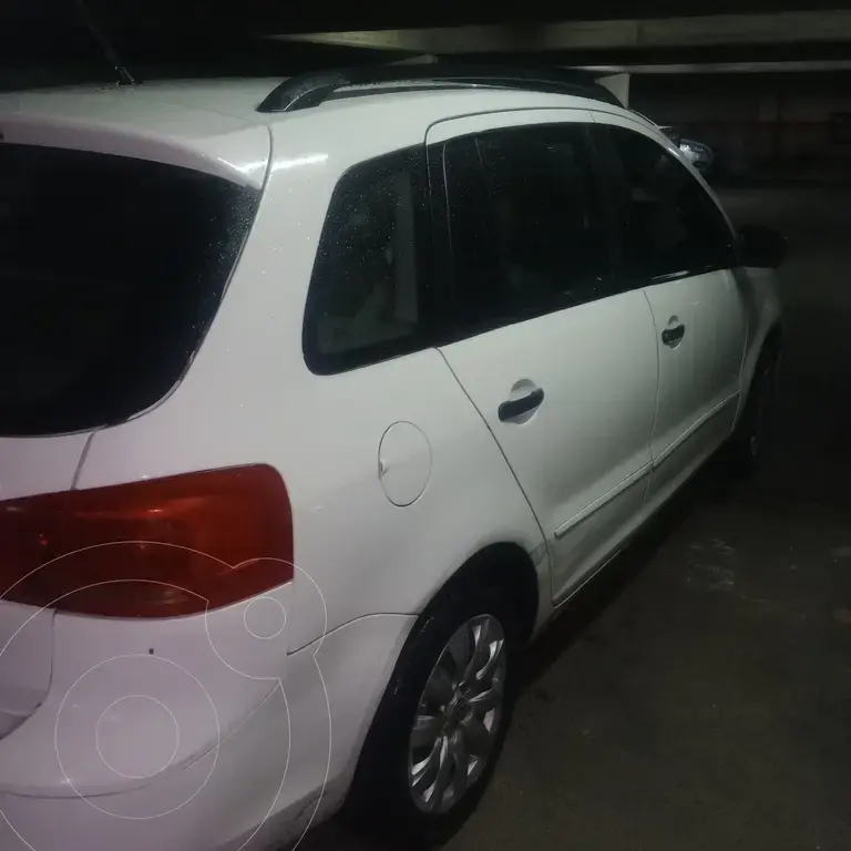 Volkswagen Suran 1.6 Comfortline  2014 - foto 2