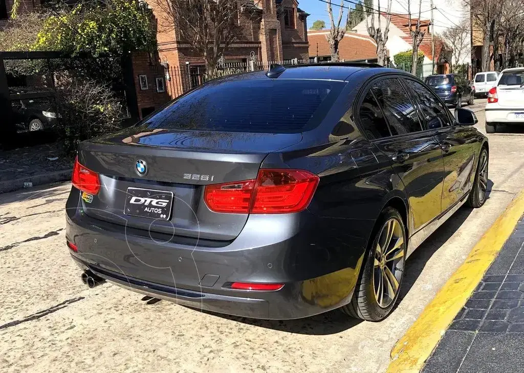 Bmw Serie 3 Sedán 328I Sport Line (1997 Cc) 2014 - foto 5