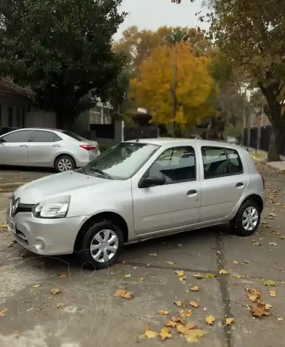 Renault Clio Mío 5P Confort Plus  2014 - foto 2