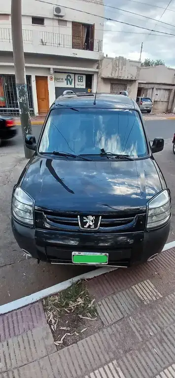 Peugeot Partner 2015 - foto 1