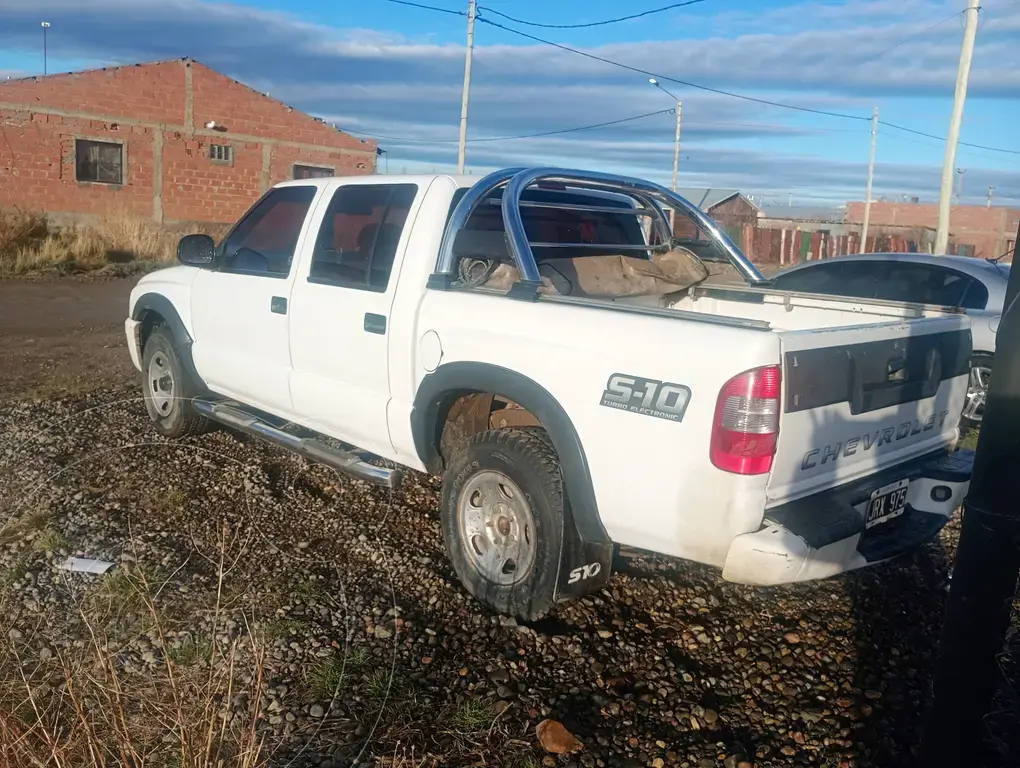 Chevrolet S 10 2.8 Td 4X2 Cd (2796 Cc) 2013 - foto 5
