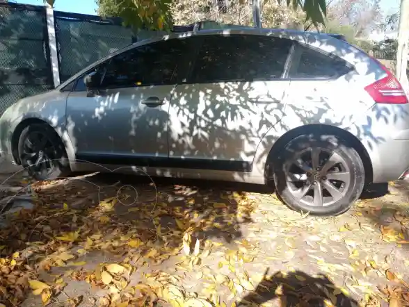Citroën C4 2.0I Sx  2010 - foto 2