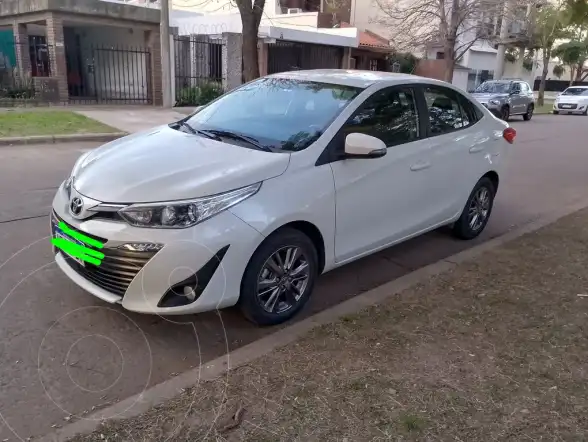 Toyota Yaris Sedán 1.5 Xls  2020 - foto 1