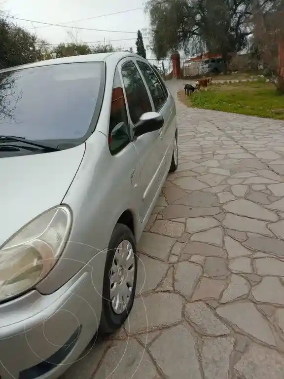 Citroën Xsara Picasso 1.6I  2009 - foto 2