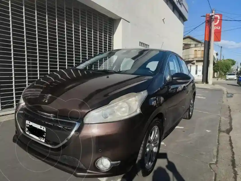 Peugeot 208 Feline 1.6 Pack Cuir  2013 - foto 1