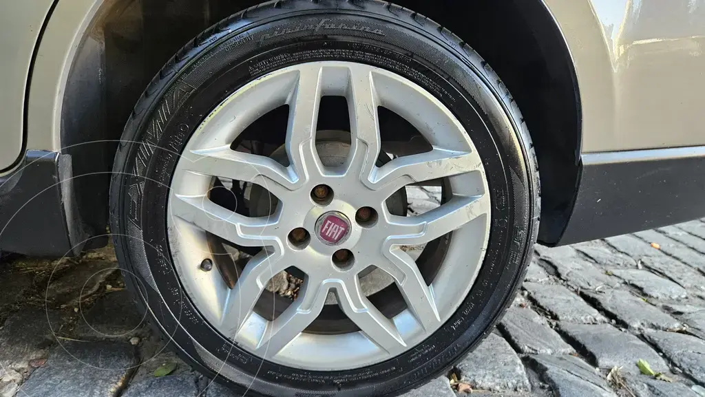 Fiat Grand Siena Essence Dualogic (1598 Cc) 2014 - foto 4