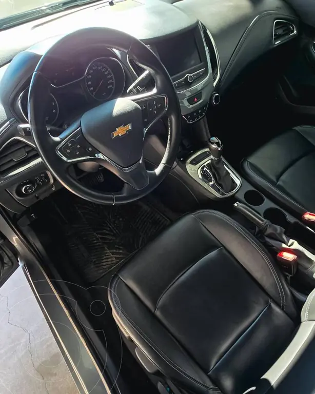Chevrolet Cruze 1.4 Midnight At Sedan 2022 - foto 4