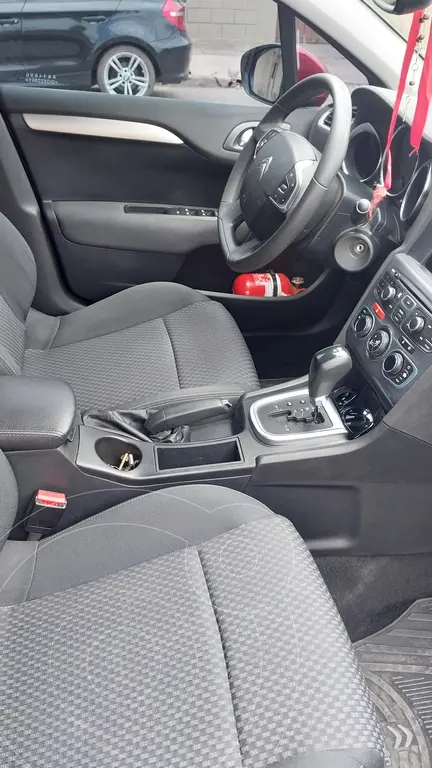 Citroën C4 Lounge 1.6 Tendance Aut  2015/16 (1598 Cc) 2016 - foto 4