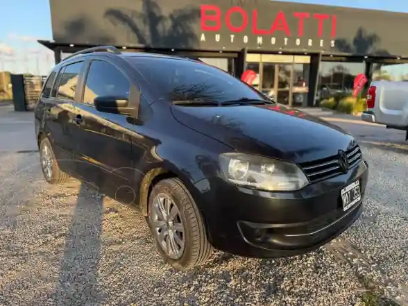 Volkswagen Suran Suran 1.6 Comfortline  L/10  2013 - foto 1