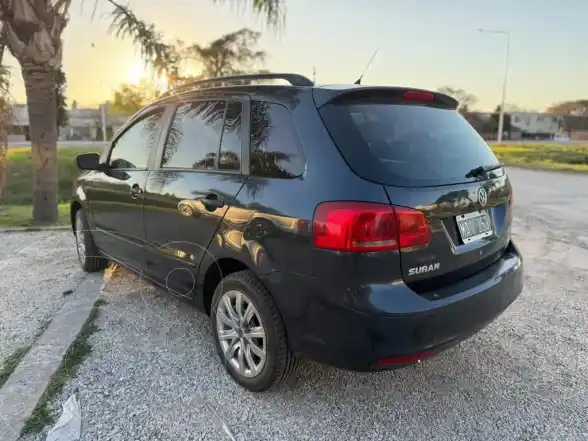 Volkswagen Suran Suran 1.6 Comfortline  L/10  2013 - foto 3