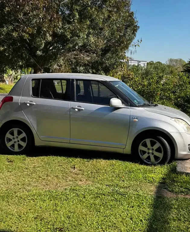 Suzuki Swift 5P 1.5  2009 - foto 3