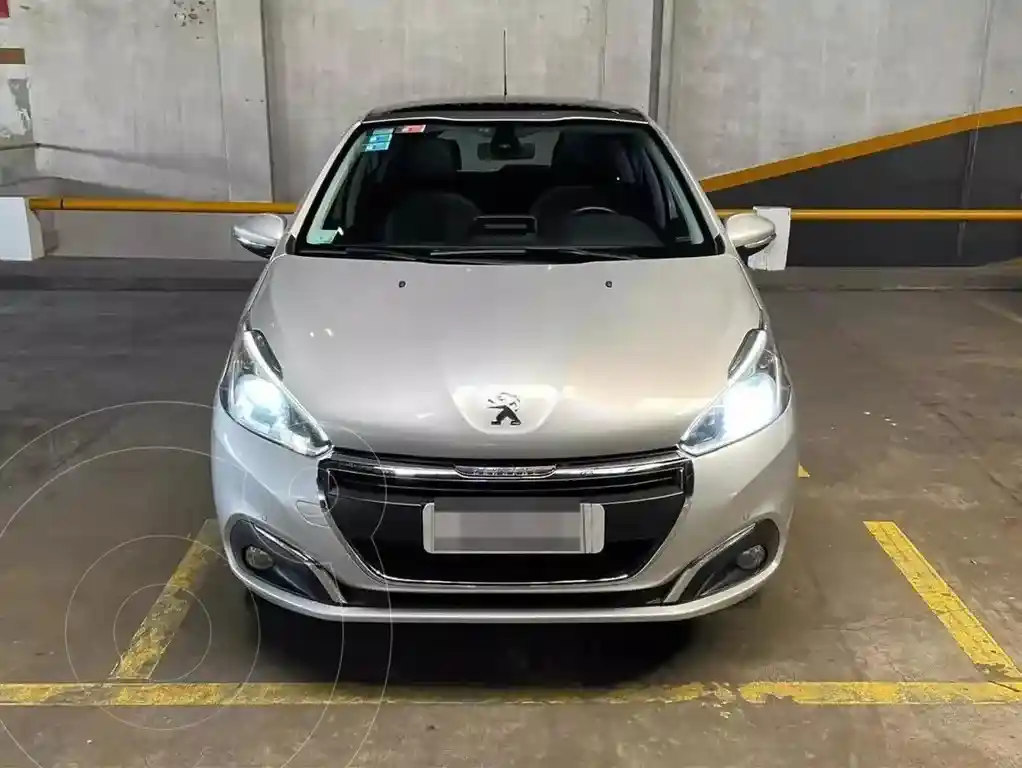 Peugeot 208 Feline 1.6 Tiptronic  2019 - foto 3