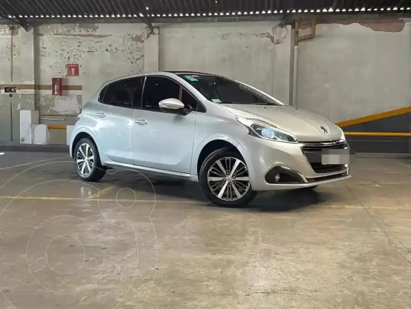 Peugeot 208 Feline 1.6 Tiptronic  2019 - foto 4