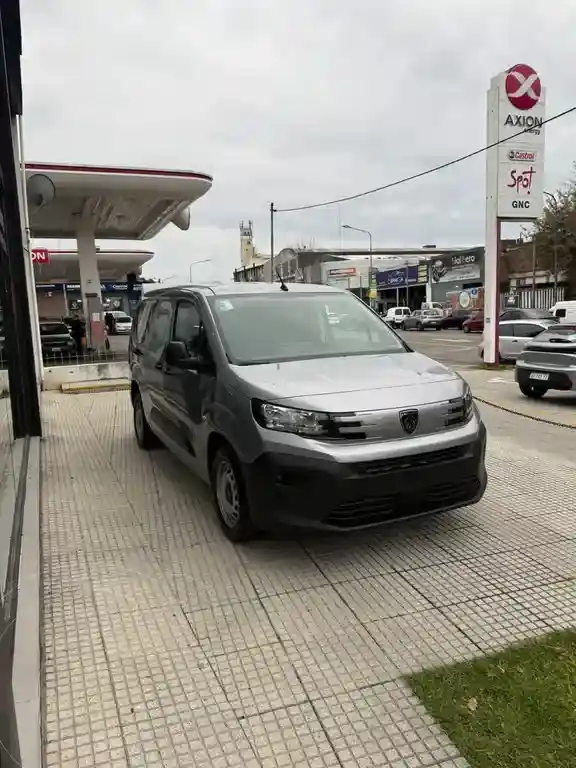 Peugeot Partner Furgón Confort 1.6 Hdi  2026 - foto 1