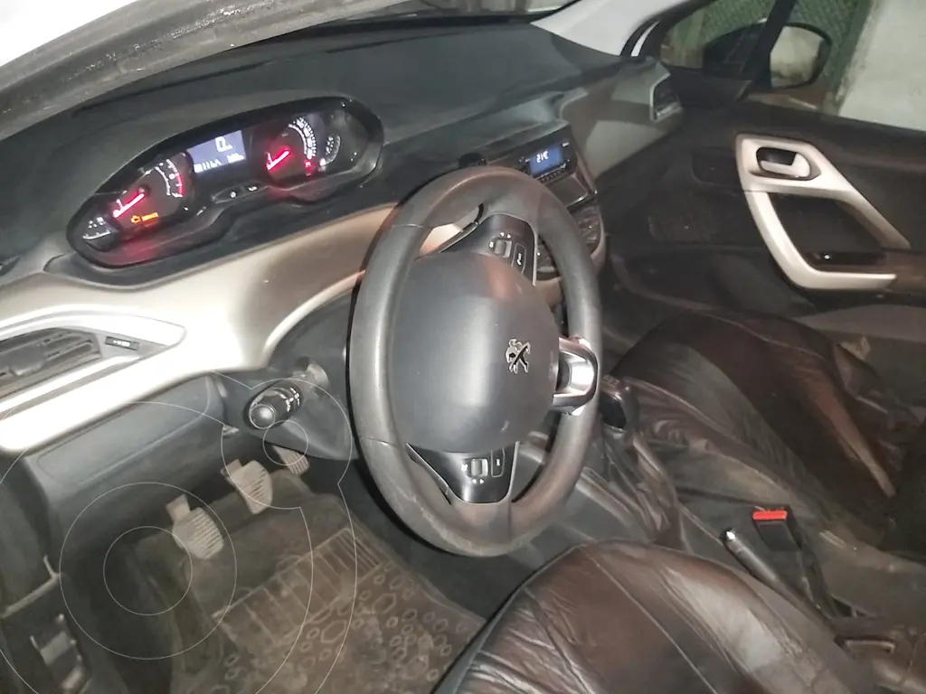 Peugeot 2008 Active (1587 Cc) 2019 - foto 5