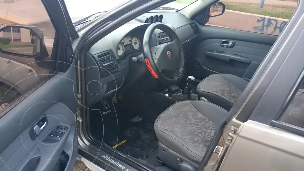 Fiat Palio Weekend 1.8 Adventure Locker Seguridad (1796 Cc) 2010 - foto 5
