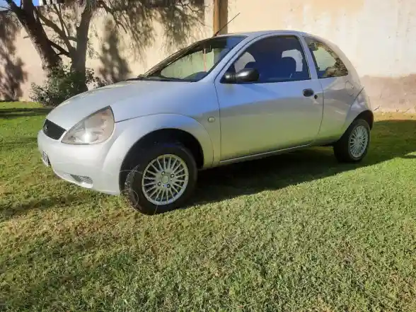 Ford Ka 1.0L Tattoo  2005 - foto 2