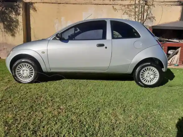 Ford Ka 1.0L Tattoo  2005 - foto 3