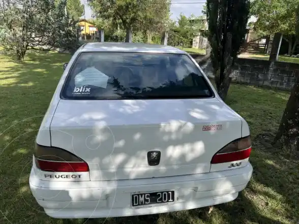 Peugeot 306 Sedán Xr Boreal 4P  2000 - foto 3