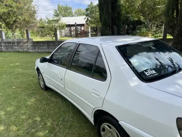 Peugeot 306 Sedán Xr Boreal 4P  2000 - foto 5