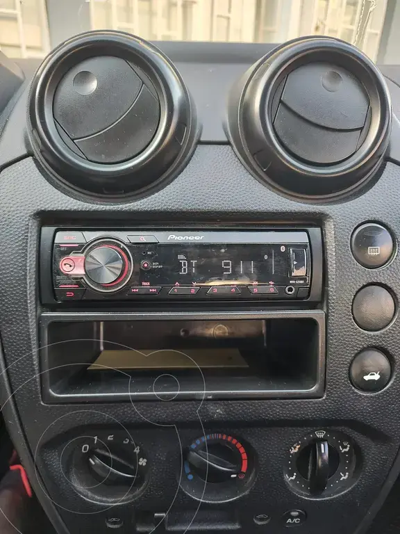 Ford Fiesta Max Ambiente Plus (1598 Cc) 2009 - foto 4