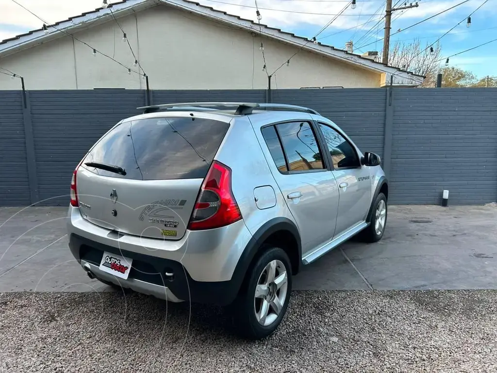 Renault Sandero Sandero Stepway 1.6 Confort 2011 - foto 4