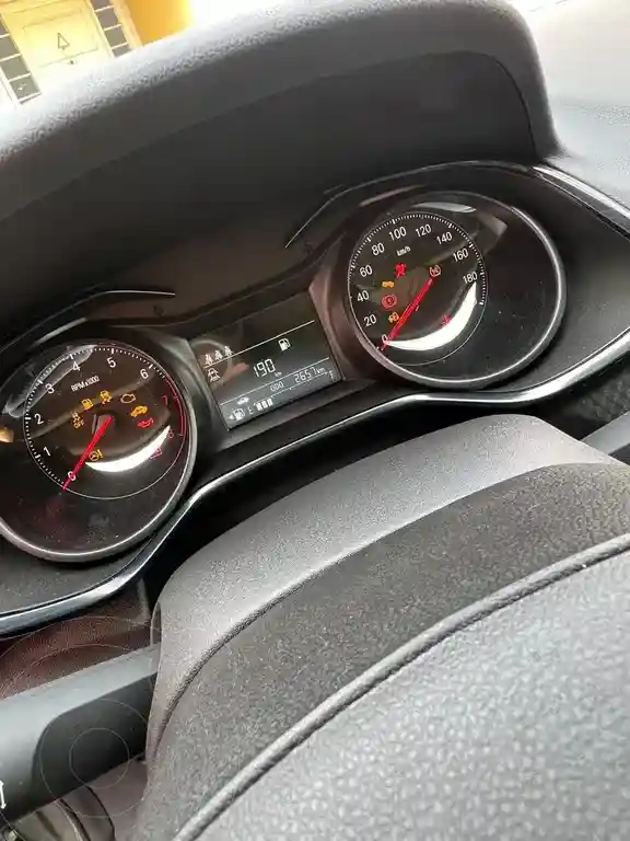 Chevrolet Onix Joy Base  2024 - foto 3