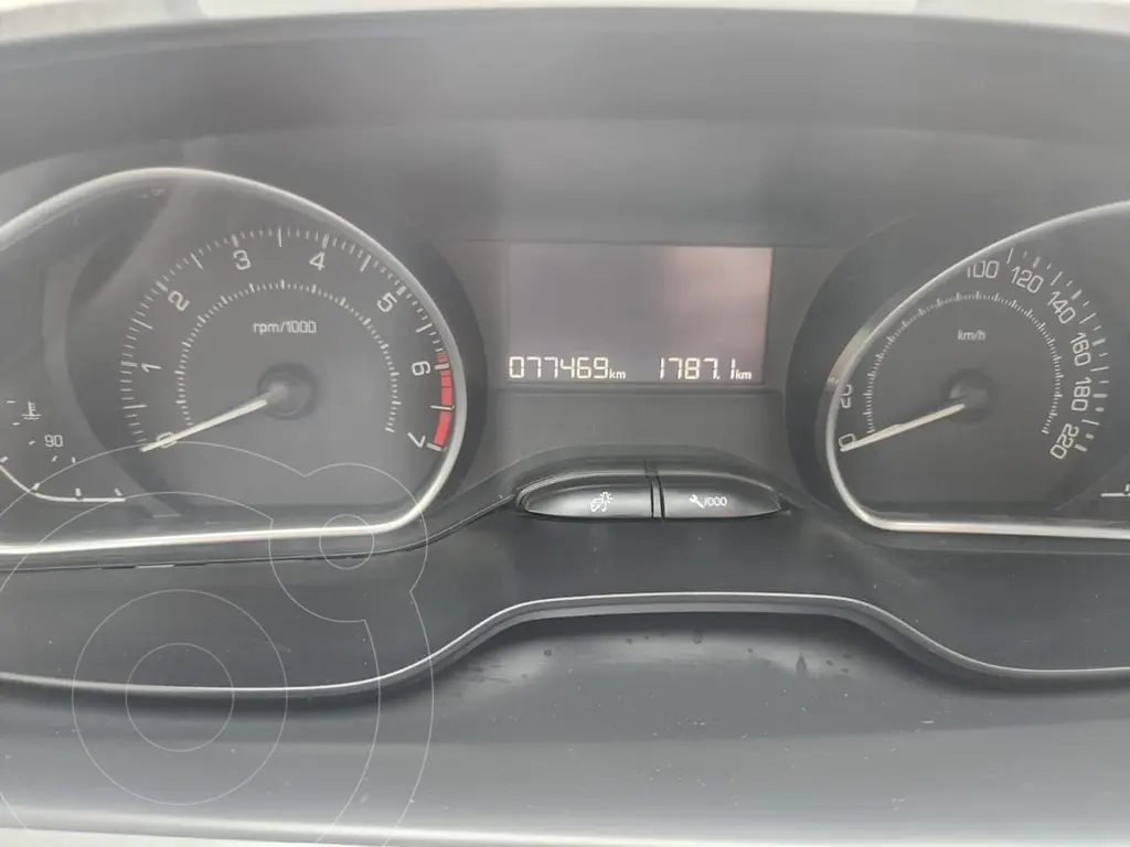 Peugeot 208 208 1.5 5P Allure Nav 2014 - foto 3
