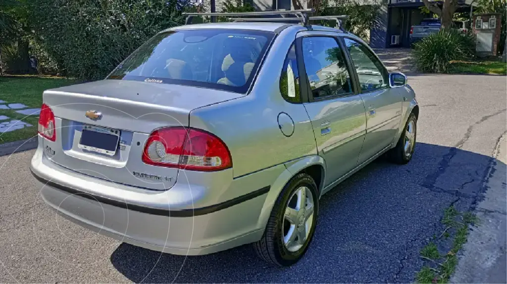 Chevrolet Classic 4P Lt Spirit Pack (1389 Cc) 2013 - foto 4