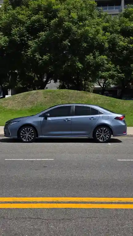 Toyota Corolla 2.0 Se-G Cvt  2025 - foto 5