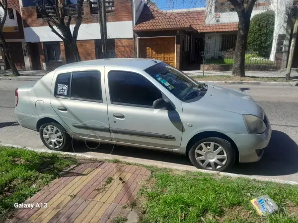 Renault Clio 4P 1.5 Tric Dci Expression (1461 Cc) 2006 - foto 1